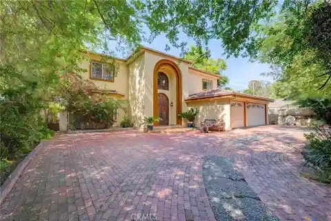 Unparalleled Living in Woodland Hills