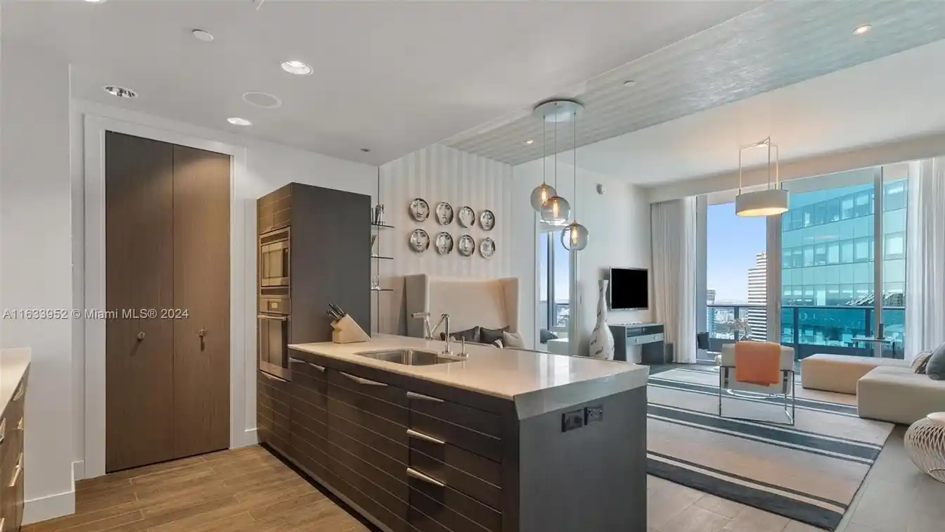 Unique Residence in the Heart of Downtown Miami