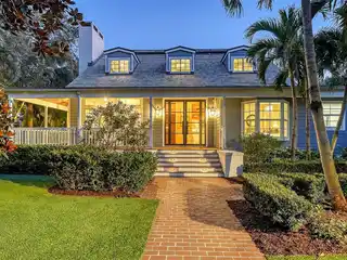 Rare Cape Cod-style Residence