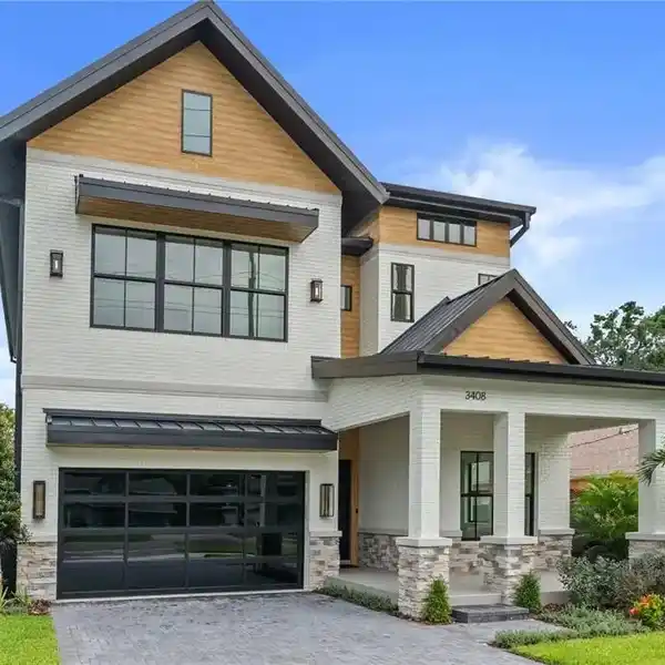 FARMHOUSE CHARM MEETS SLEEK CONTEMPORARY DESIGN