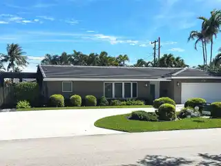 Private Oasis in a Prime Location