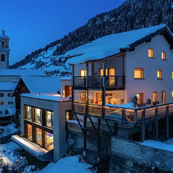 GENEROUSLY SIZED, STYLISHLY FINISHED 8-ROOM HOLIDAY RESIDENCE WITH STUNNING WELLNESS ZONE IN TINIZONG