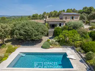 Gracious Villa in a Majestic Setting