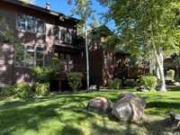 BEAUTIFUL TOWNHOME WITH A FRESH NEW LOOK