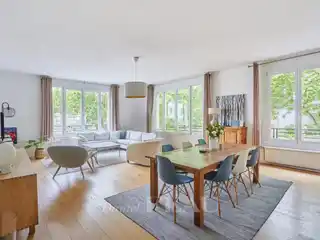 Peaceful Corner Apartment on a Quiet Street