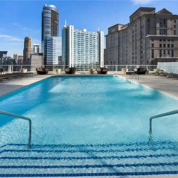 SKY-HIGH SOPHISTICATION AT TERMINUS