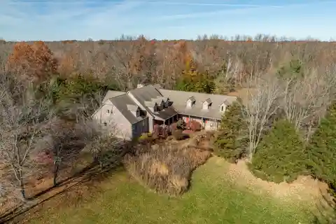 Phenominal Secluded Estate