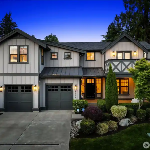 MODERN FARMHOUSE STYLE MASTERPIECE