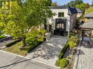 Timeless Modern Luxury in Prime Willowdale West