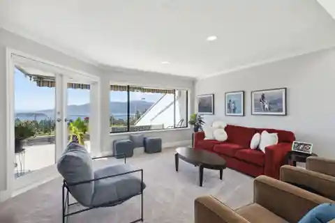 Rare Unit in Sahalee