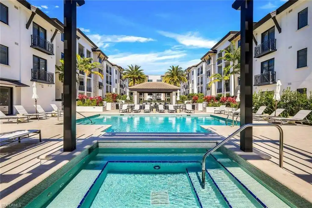 Spectacular Property at Naples Square