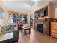 LUXURIOUS CONDO WITH AMAZING AMENITIES