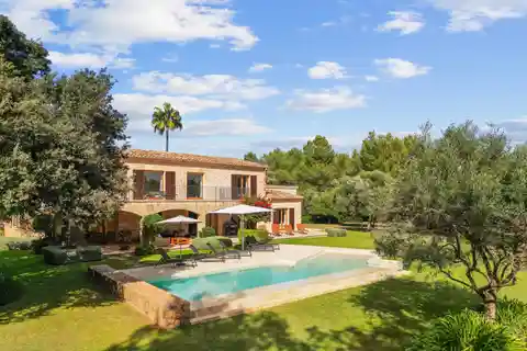 Minimalist Finca Close to the Pollensa Golf Course