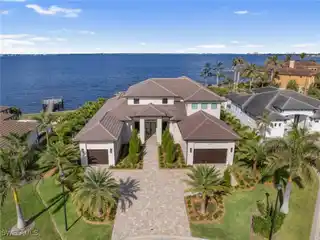 Amazing New Turnkey Furnished Waterfront Residence
