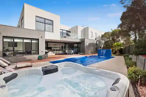 The Ultimate Coastal Retreat