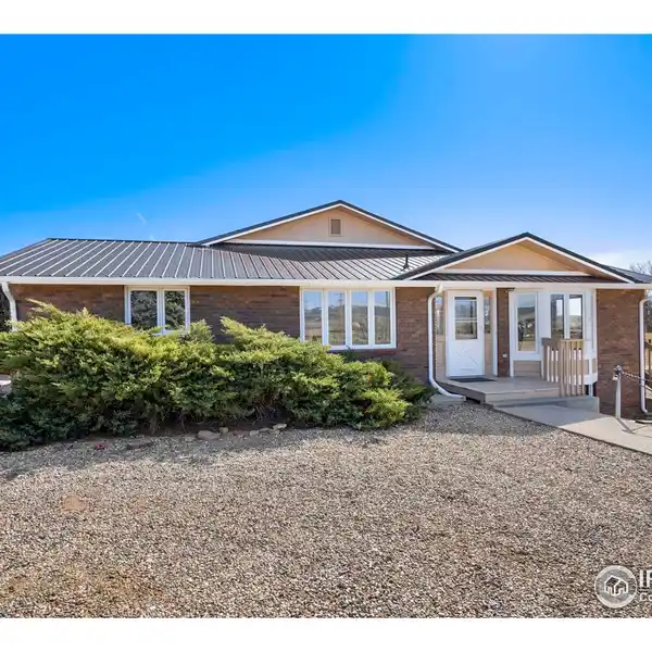 BEAUTIFUL RANCH ON 35 ACRES