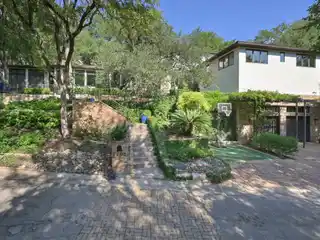 Rare Offering in Pemberton Heights