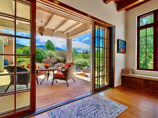 Magical Historic Eastside Home and Guest House