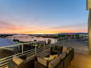 Spectacular Two-Storey Penthouse