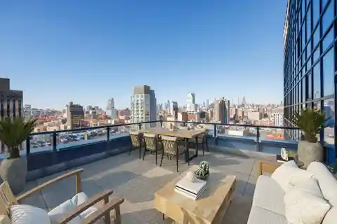 True Duplex Penthouse with Amazing Terrace