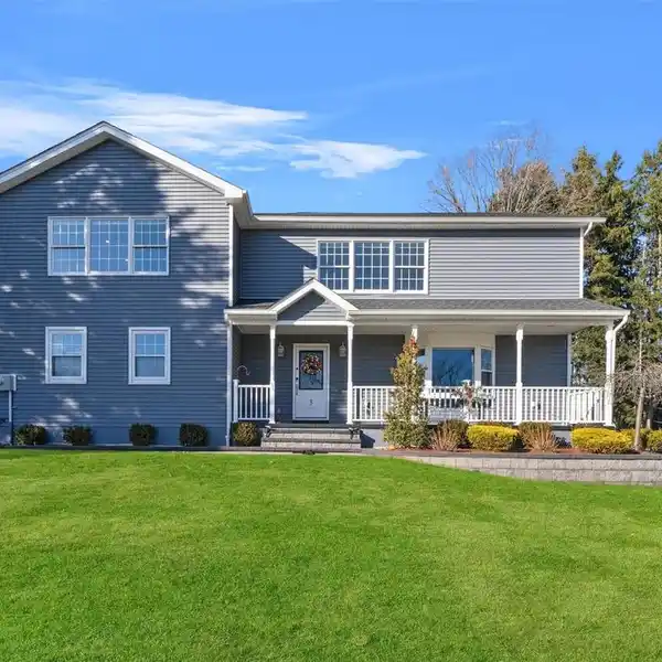 TIMELESS CHARM WITH MODERN UPDATES