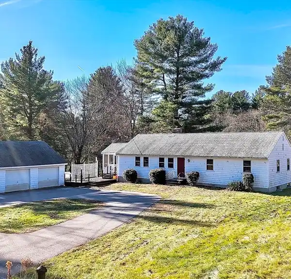 CHARM AND POTENTIAL ON 20-PLUS ACRES