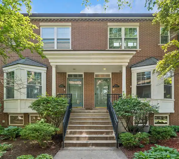 BEAUTIFUL ALL-BRICK TOWNHOME