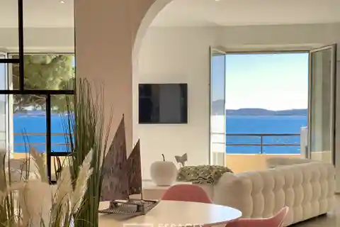Contemporary Apartment with Sea View Terrace