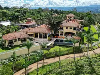 Hacienda La Esmeralda in Perez Zeledon