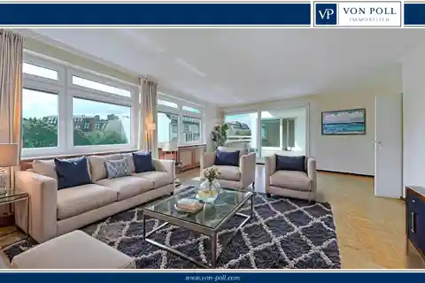 Charming Top-Floor Apartment with Sunny Terrace