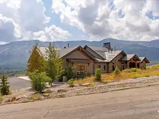 Mountain Retreat in Durfee Creek Estates