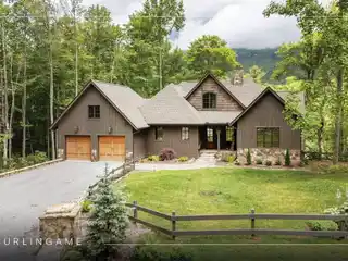 Beautiful Home in Burlingame Country Club