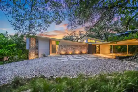 Lovingly Restored and Enlarged Mid-century Modern Masterpiece
