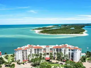 Luxury Living Right on the Gulf of Mexico