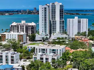 Downtown Sarasota Townhome with Private Rooftop Deck