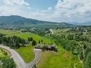 Privacy and Luxury in Exclusive Fish Creek Meadows