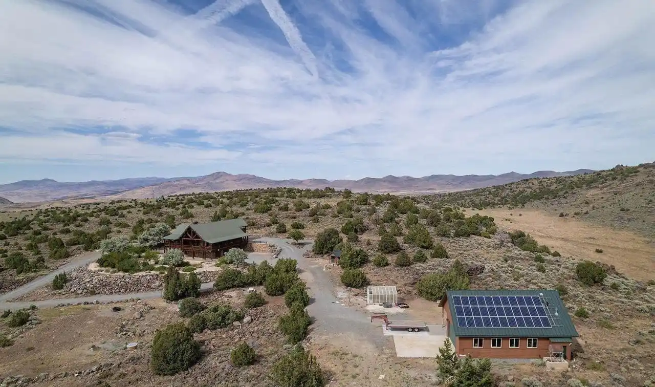 Exquisite Log Home on over 16 Acres