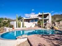 BEAUTIFUL SANTA FE HOME OFFERING MOUNTAIN VIEWS