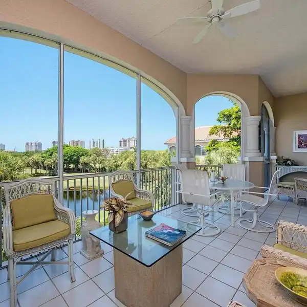 RARE AND BEAUTIFUL CONDO AT THE CRESCENT