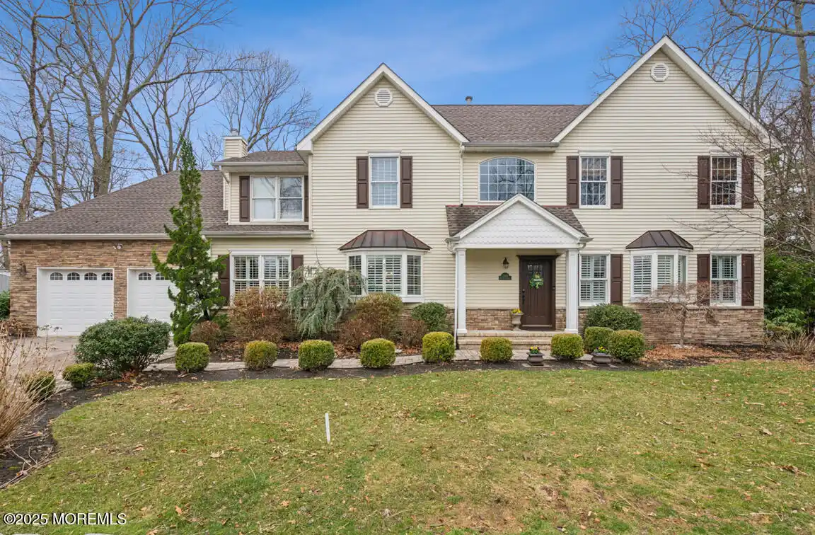 Magnificent Home in Sterling Woods