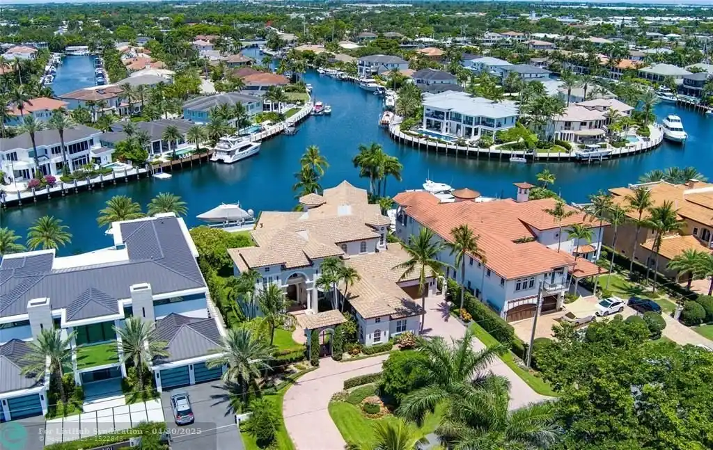 Deepwater Palazzo in Lighthouse Point