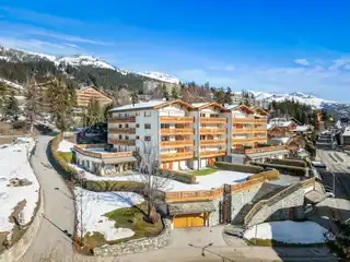 Ground Floor Apartment in the Prestigious Moubra District