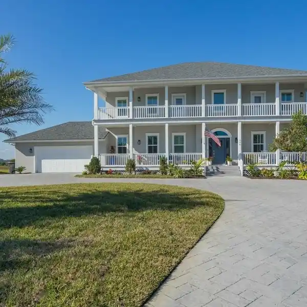 LUXURIOUS WATERFRONT PROPERTY IN PRESTIGIOUS MARSH CREEK