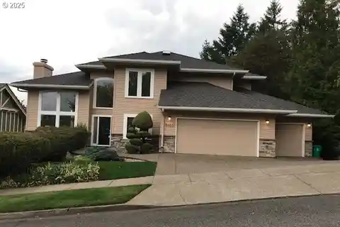 Luxury Meets Comfort in Forest Heights