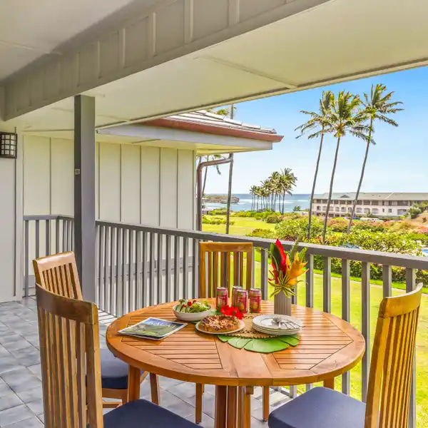 SPACIOUS CORNER HOME WITH OCEAN VIEWS