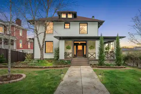 Stunning 1920s American Foursquare