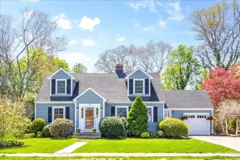 Picture Perfect New England Cape