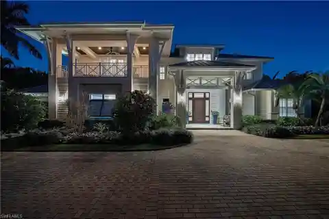 The Most Charming Residence with Soft Warm Hues