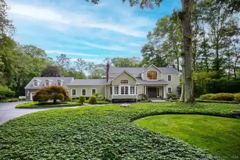 Gorgeous Two-Acre Private Estate