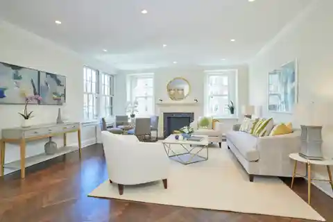Light-Filled High-Floor Home in a Prestigious Co-Op
